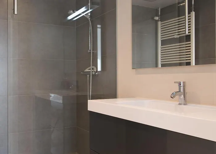 Lecomte - The Shoreline Seaview 187 Appartement *