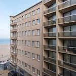 Lecomte - The Shoreline Seaview 187 *