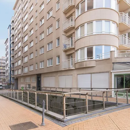 Lecomte - The Shoreline Seaview 187 Appartement